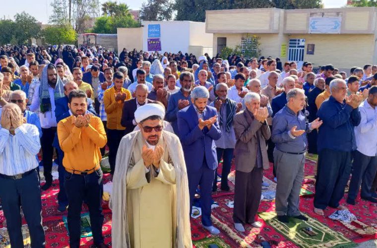 گزارش تصویری؛ اقامه نماز عید فطر در شهرستان فاریاب