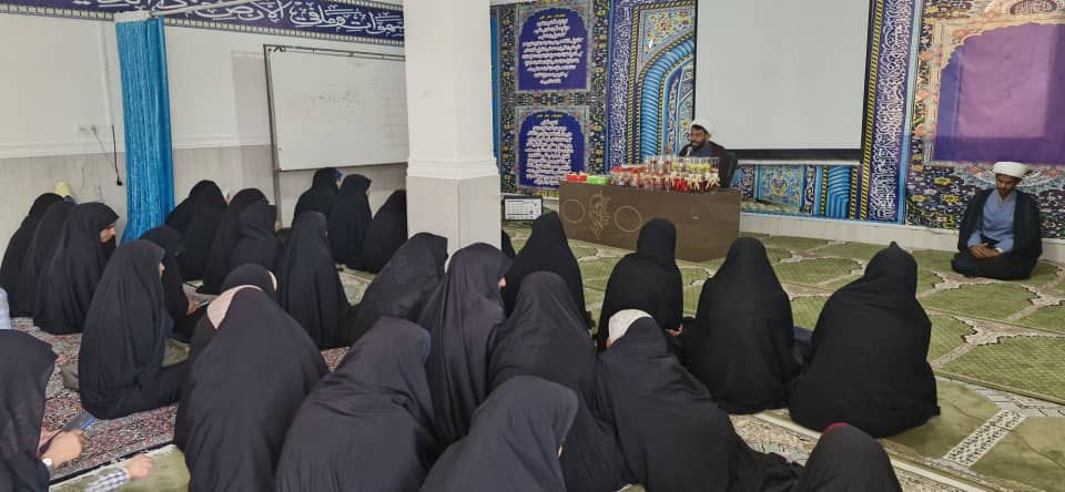بمناسبت هفته معلم و عقیدتی سیاسی و دهه کرامت و روز دختر صورت گرفت